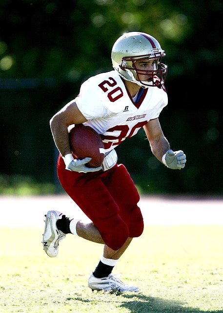 他有意識地 他有意識地